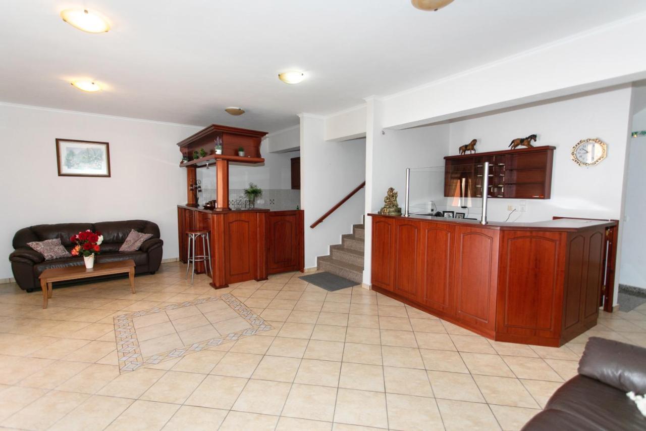 Lady Elena Hotel Ammoudia Esterno foto